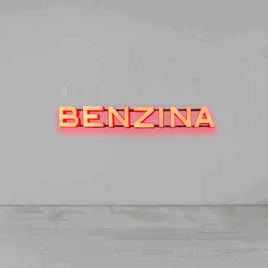 Insegna luminosa Benzina