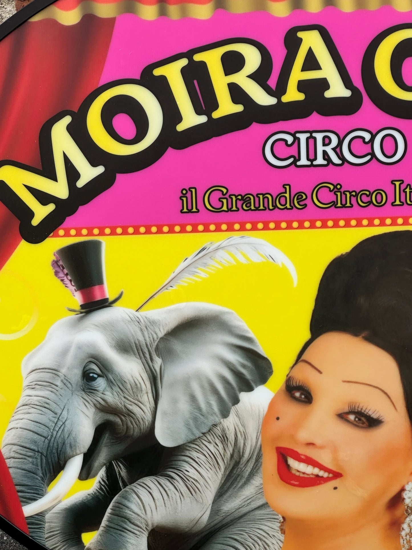 Insegna Luminosa - Moira Orfei