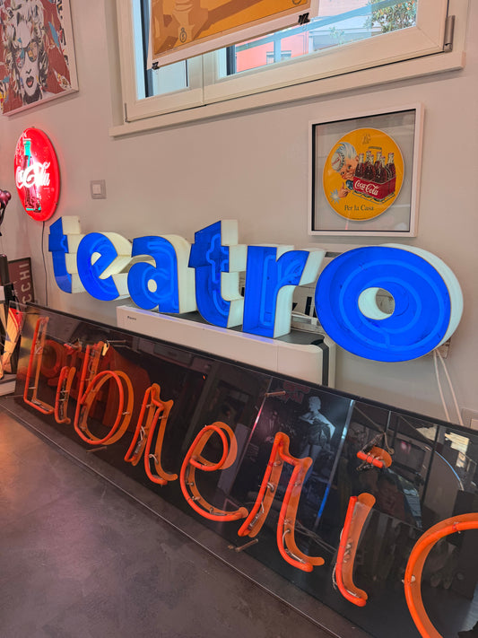 Insegna luminosa originale Teatro