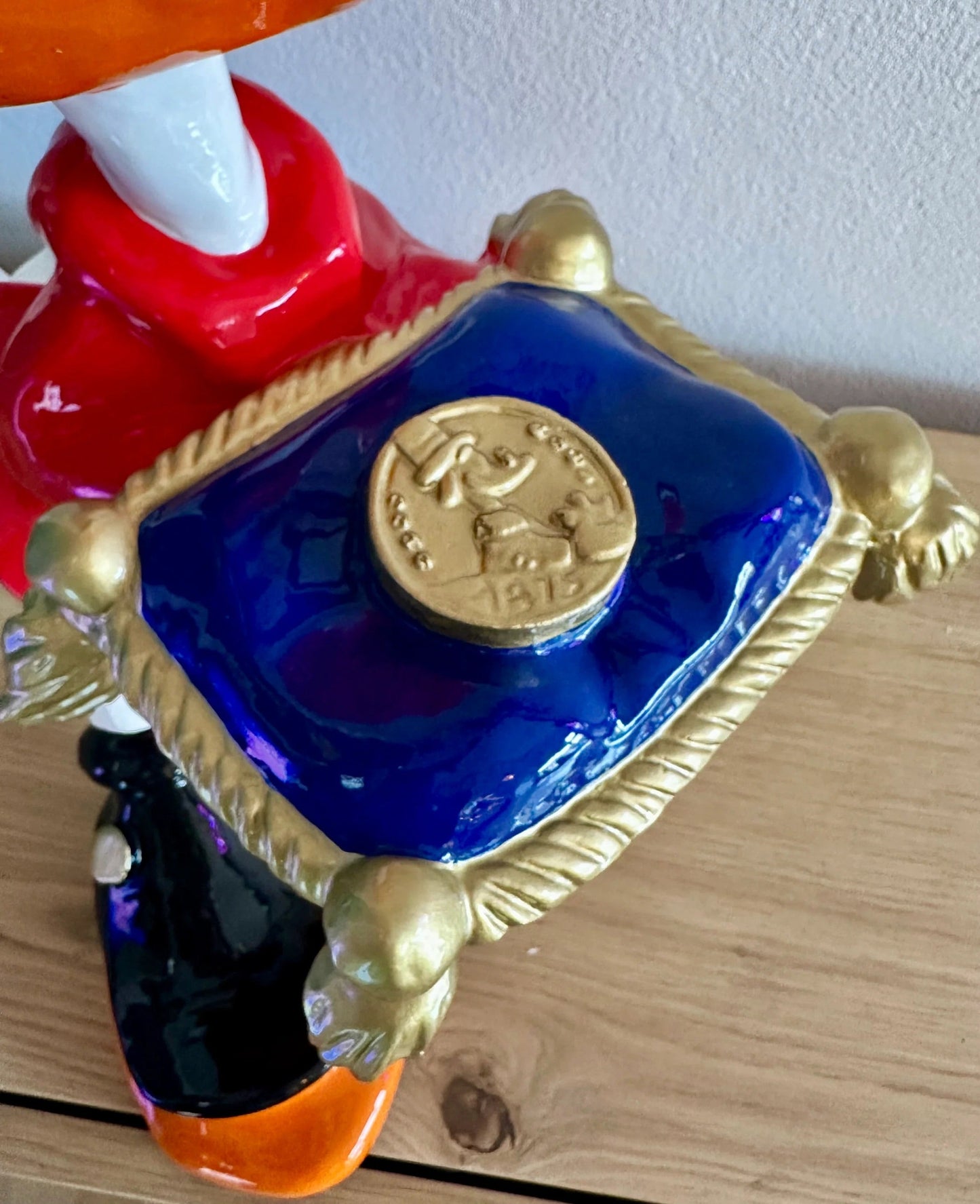 Decorative Statue - Uncle Scrooge