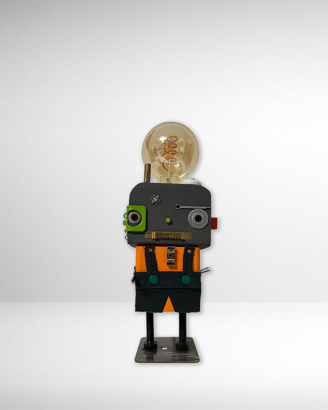 Camillo Robot Lamp
