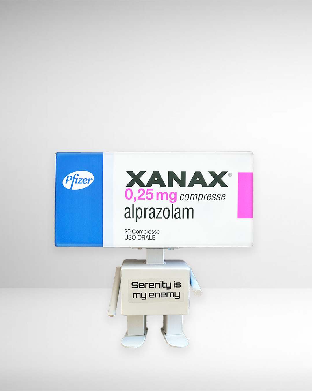 Robot Lamp - Xanax