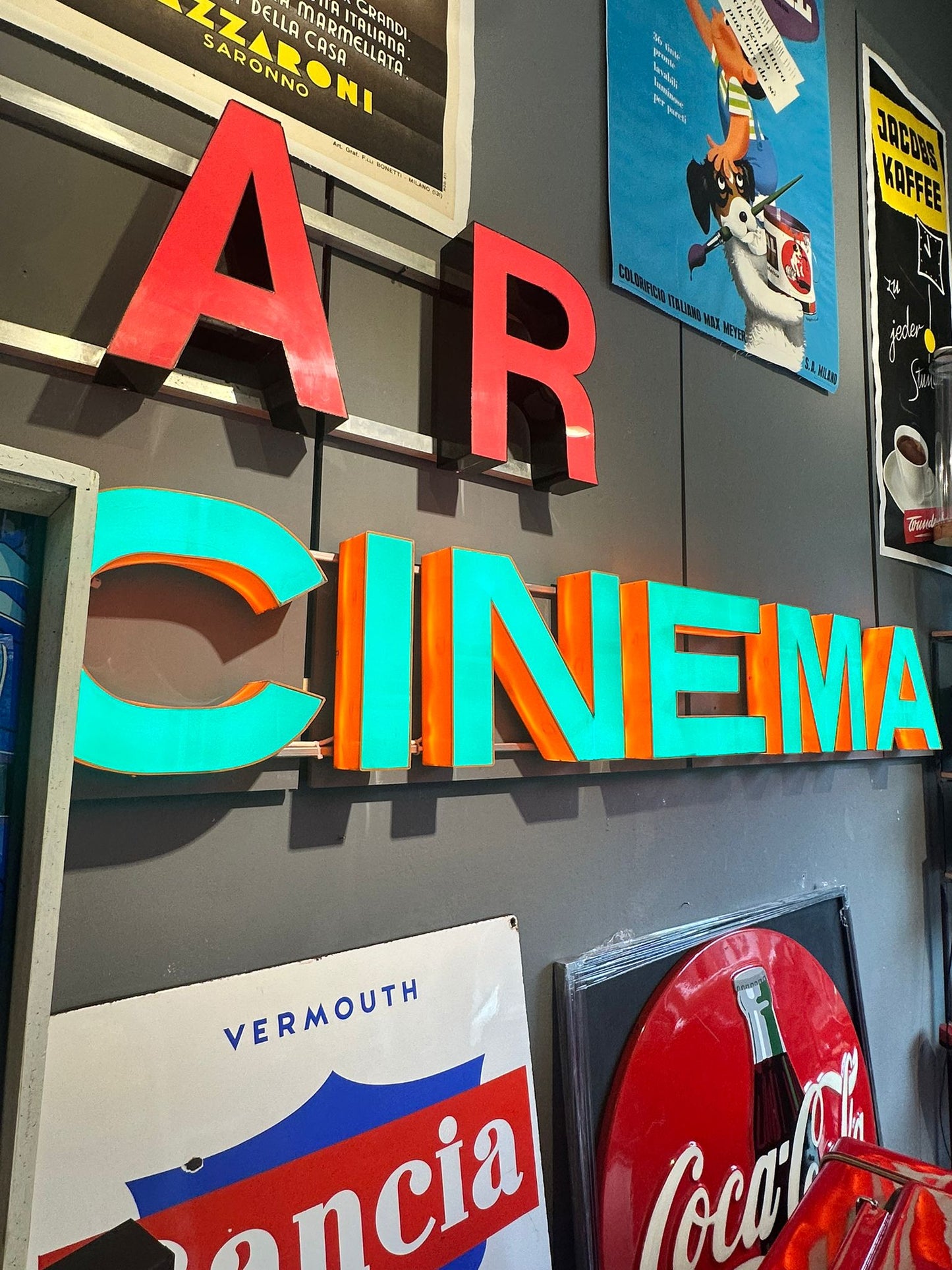 Insegna Luminosa - Cinema