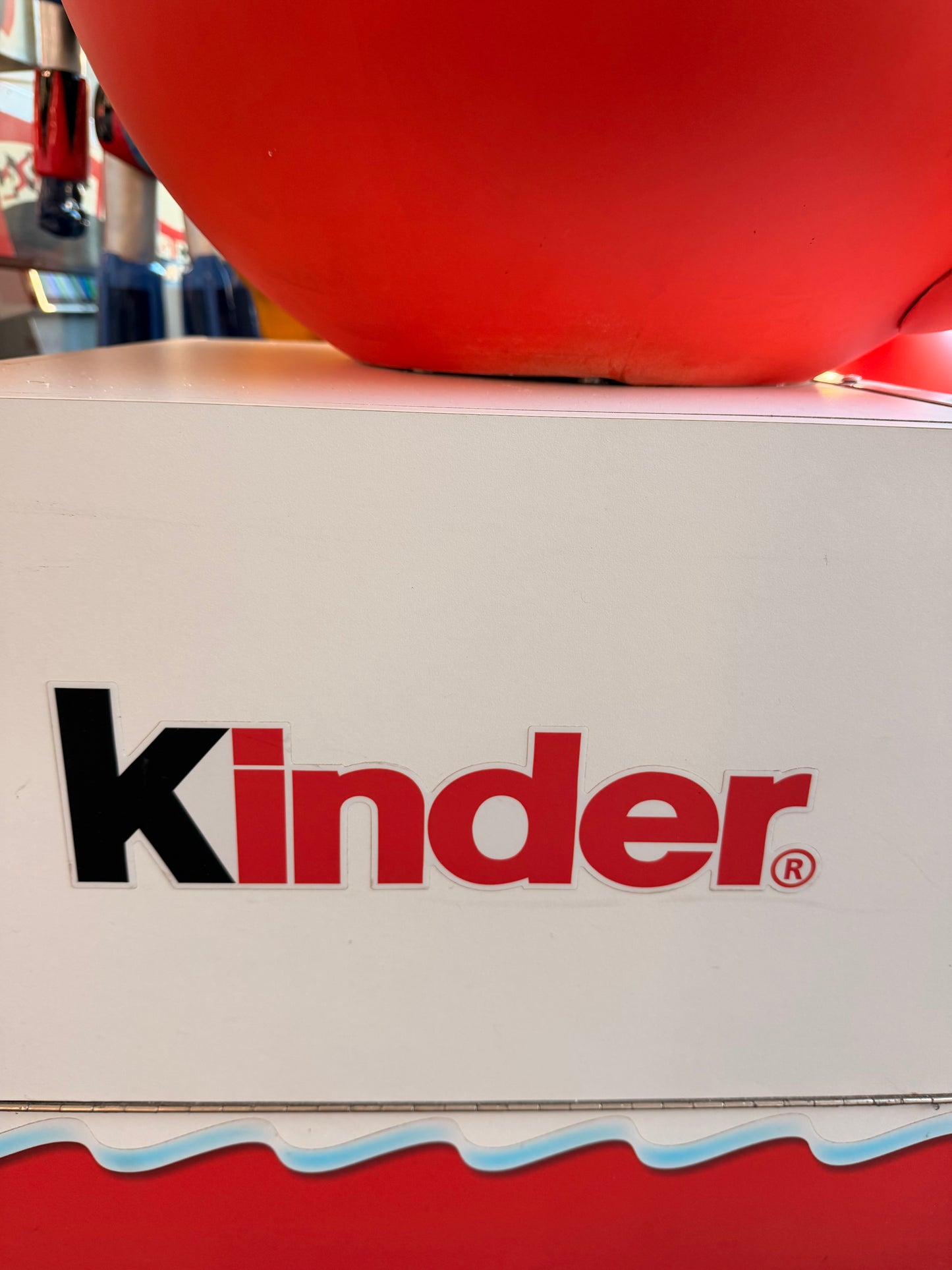 Distributore originale Ovetto Kinder