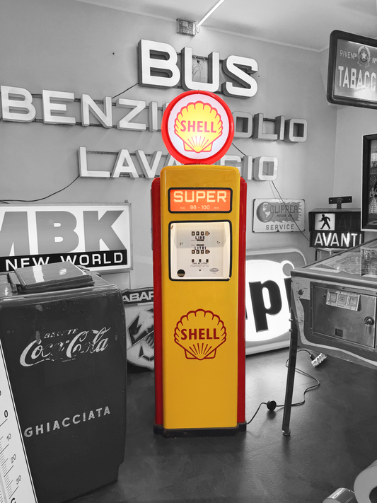 Pompa di benzina Shell