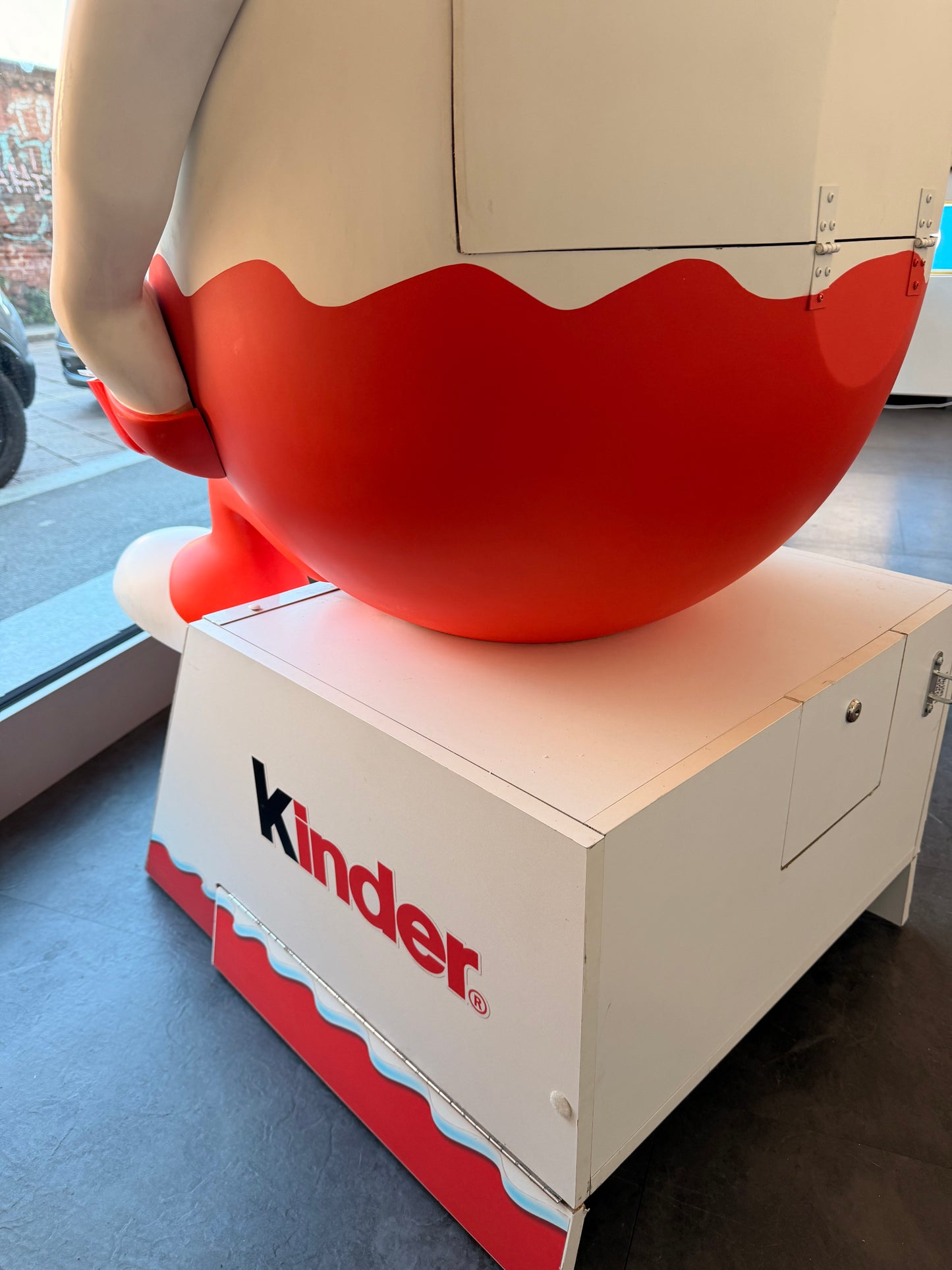 Distributore originale Ovetto Kinder