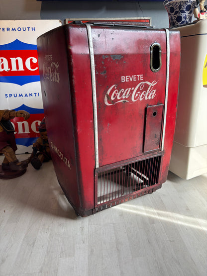 Pozzetto ghiacciaia Coca Cola Majestic - 50'
