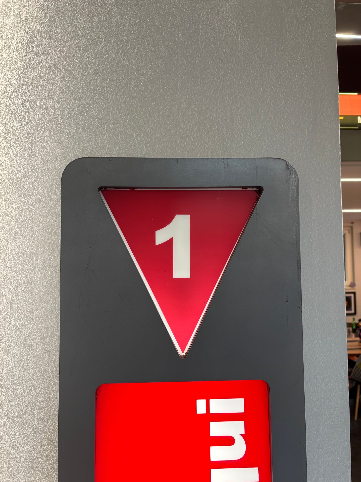 Insegna Luminosa - Mc Drive