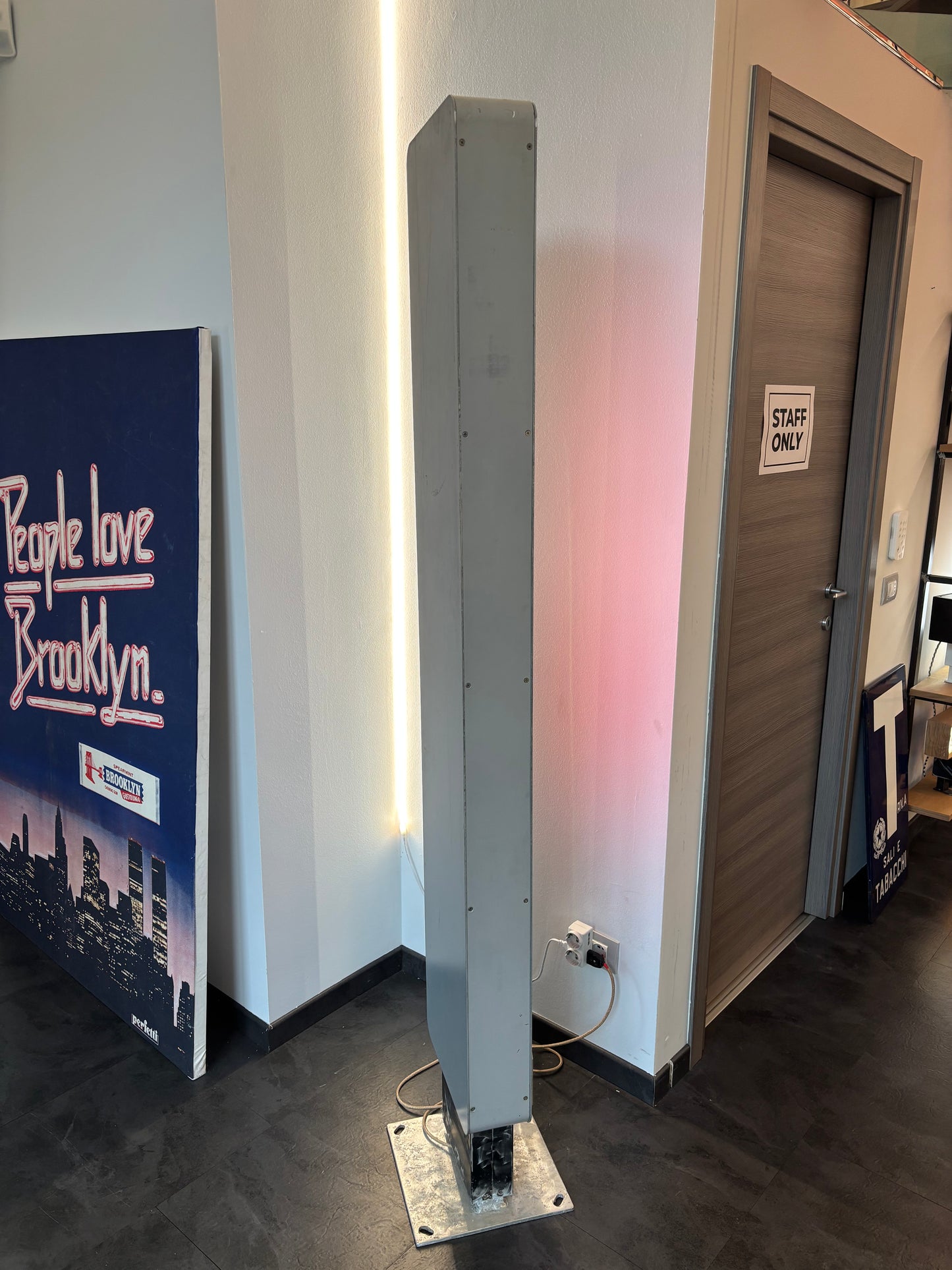 Insegna Luminosa - Mc Drive