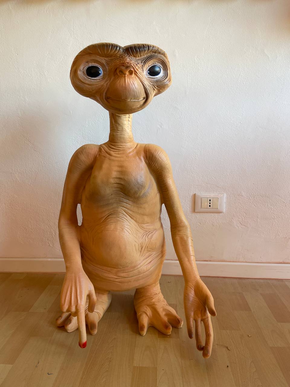 Decorative Statue - ET