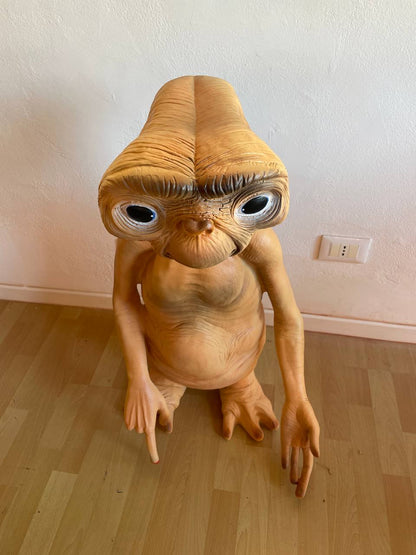 Decorative Statue - ET